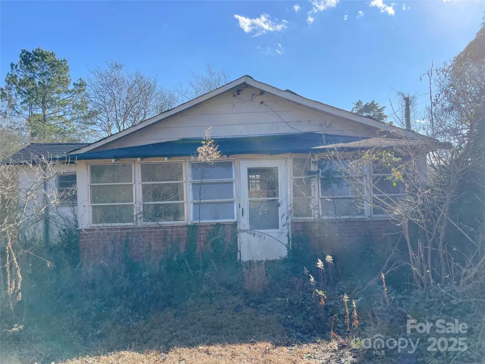 32 Tell Davidson Road Chesterfield, SC 29709