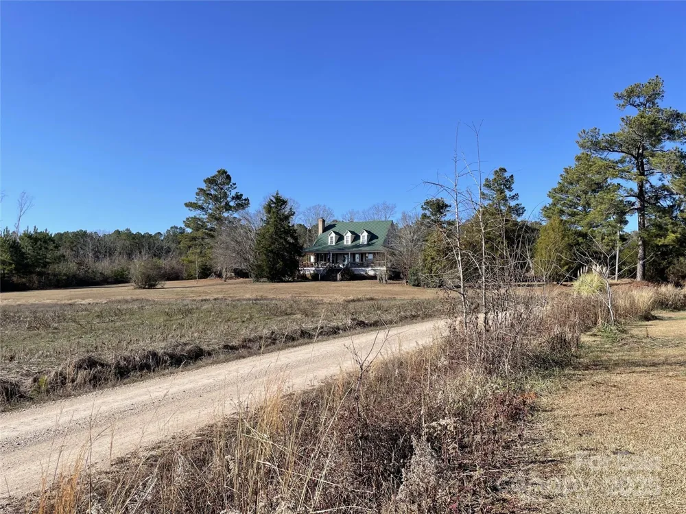 32 Tell Davidson Road Chesterfield, SC 29709