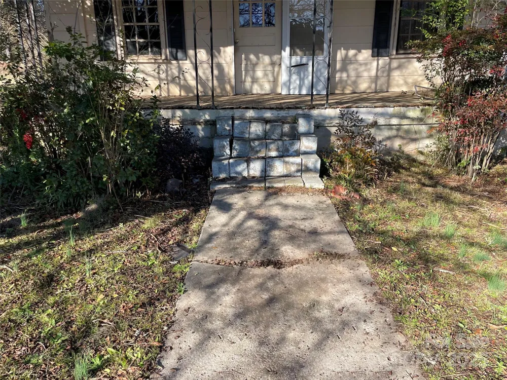 32 Tell Davidson Road Chesterfield, SC 29709