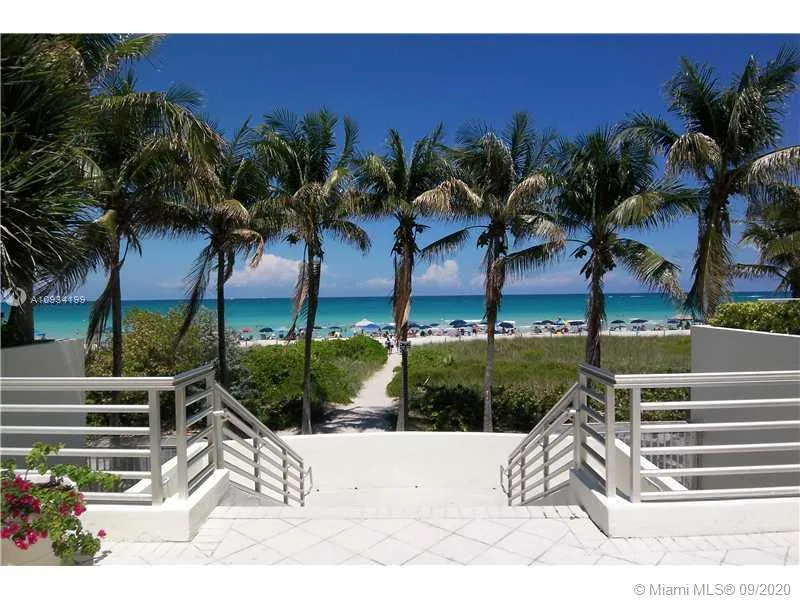 5161 COLLINS AV #806 Miami Beach, FL 33140