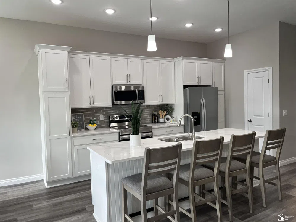 8289 Grande Lake Circle Bedford Township, MI 48182