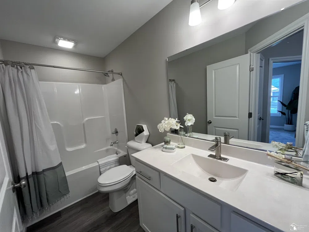 8289 Grande Lake Circle Bedford Township, MI 48182