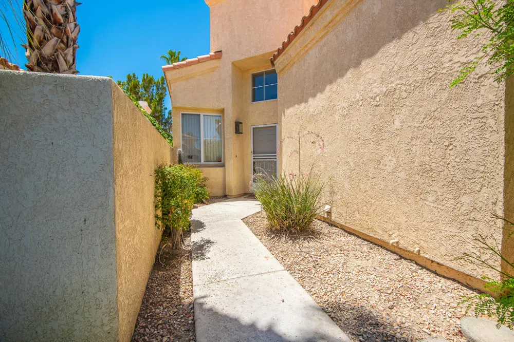 29777 Sandy Court Cathedral City, CA 92234