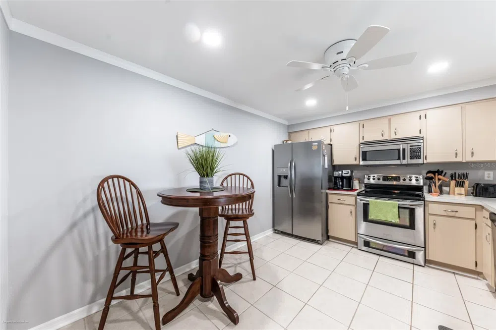 1477 PARK BEACH CIRCLE #11 Punta Gorda, FL 33950