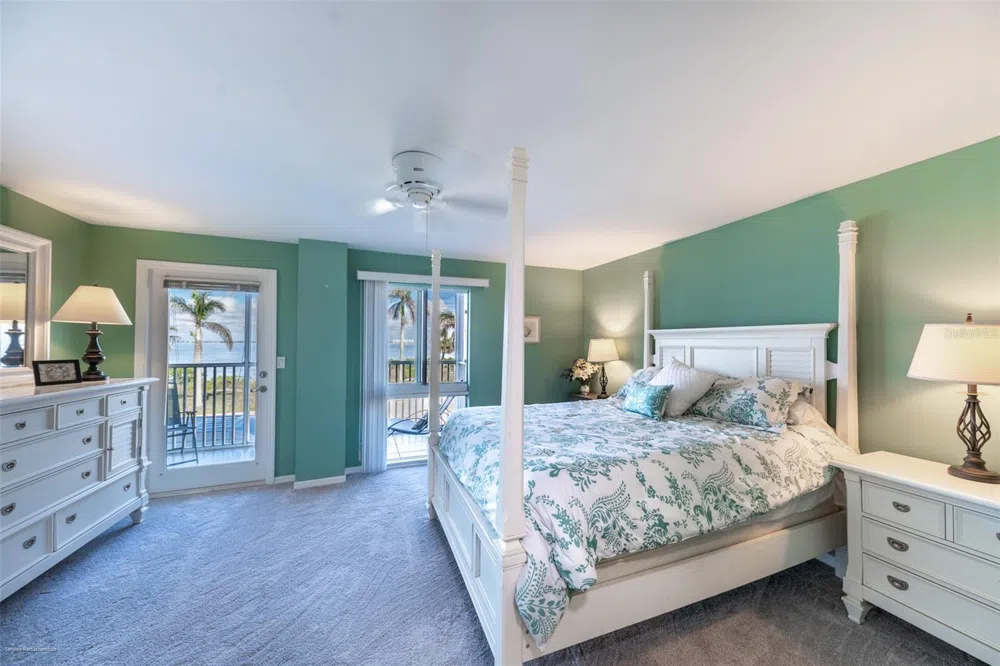 1477 PARK BEACH CIRCLE #11 Punta Gorda, FL 33950