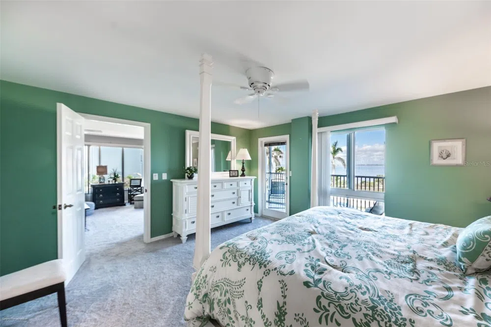1477 PARK BEACH CIRCLE #11 Punta Gorda, FL 33950
