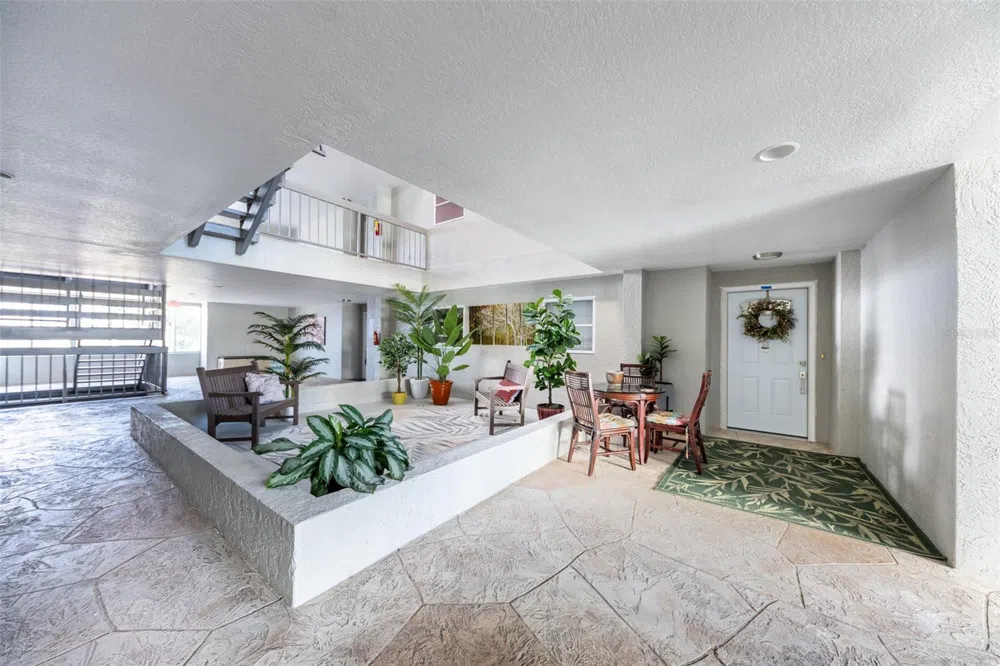 1477 PARK BEACH CIRCLE #11 Punta Gorda, FL 33950
