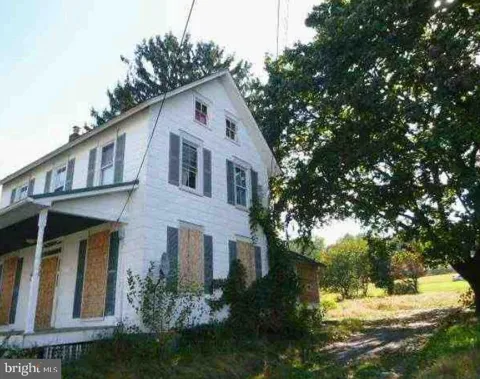 1509 MAIN STREET