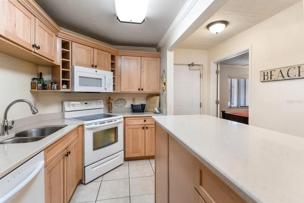 1515 PINELLAS BAYWAY #C31 Tierra Verde, FL 33715