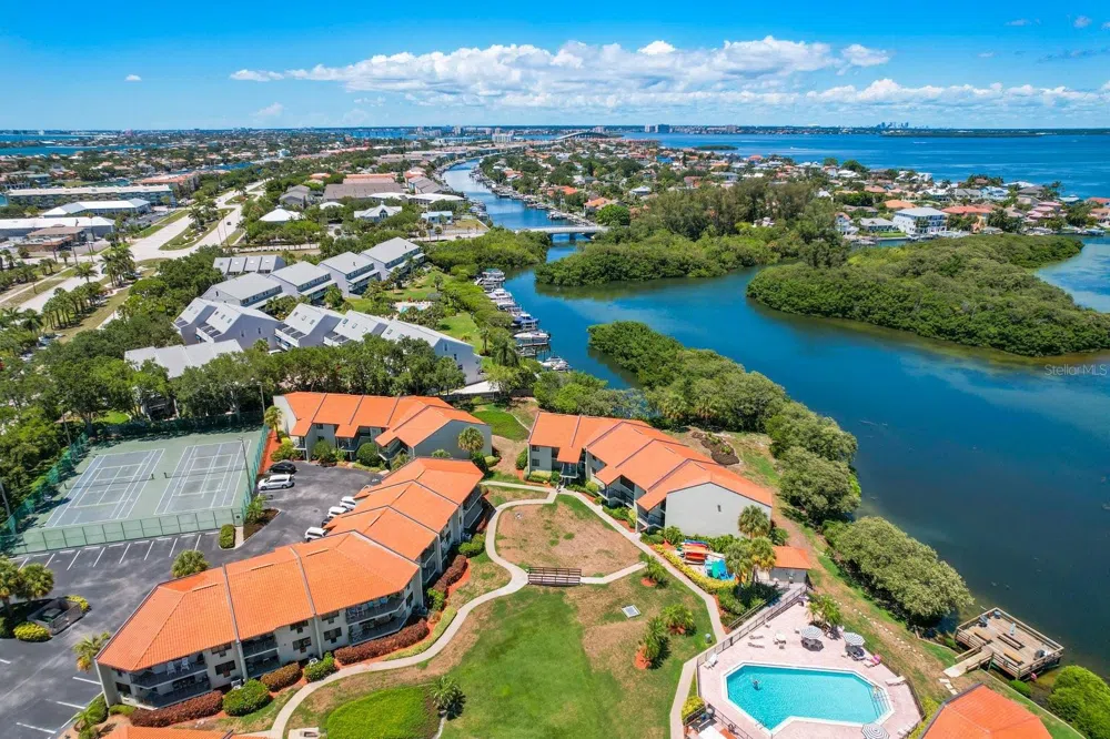 1515 PINELLAS BAYWAY #C31 Tierra Verde, FL 33715