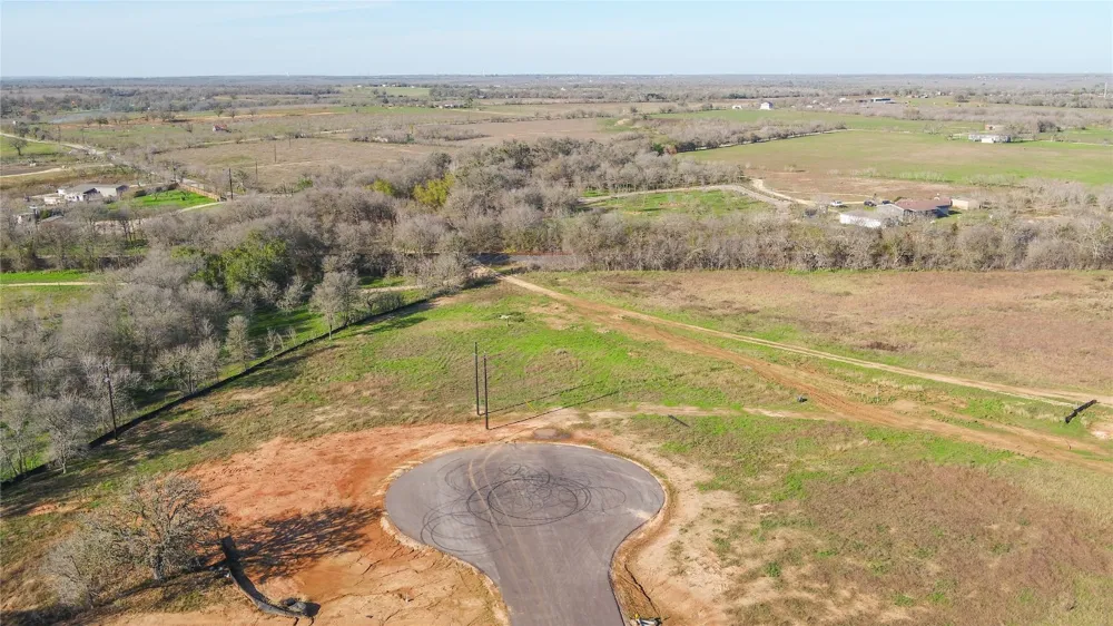 170 GRACE LANE Dale, TX 78616