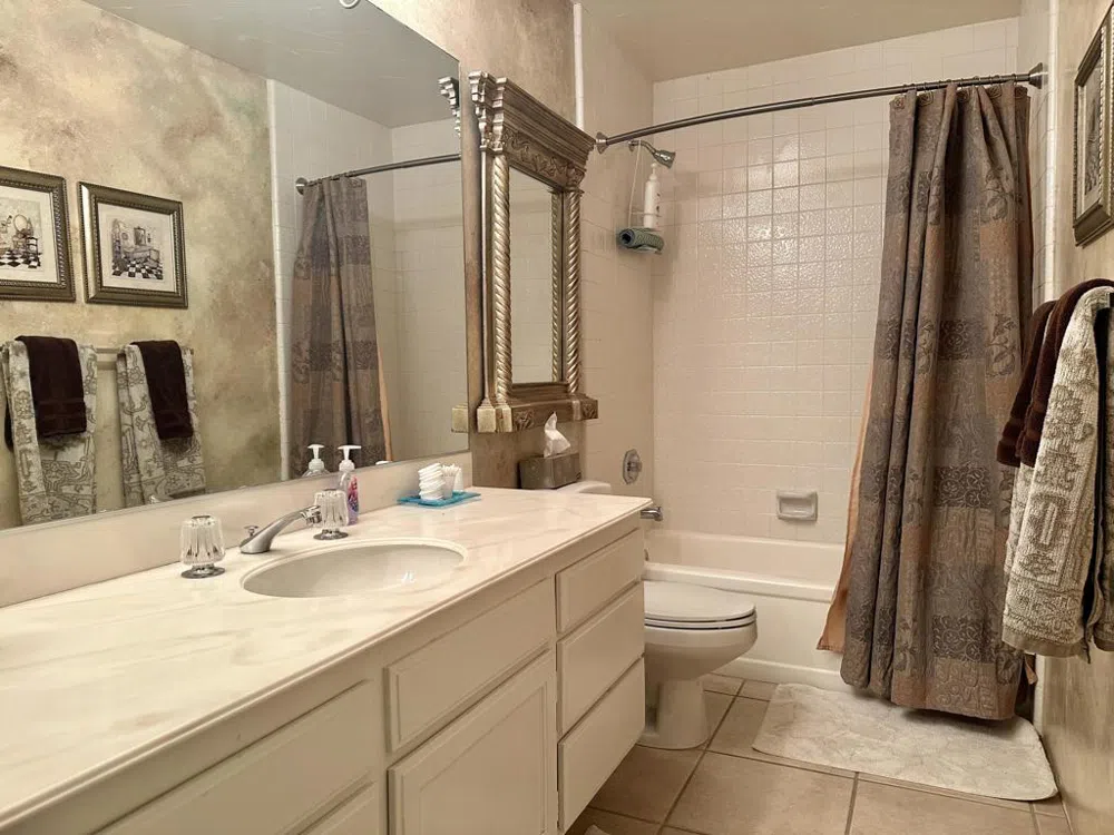 432 S Sierra Madre Palm Desert, CA 92260