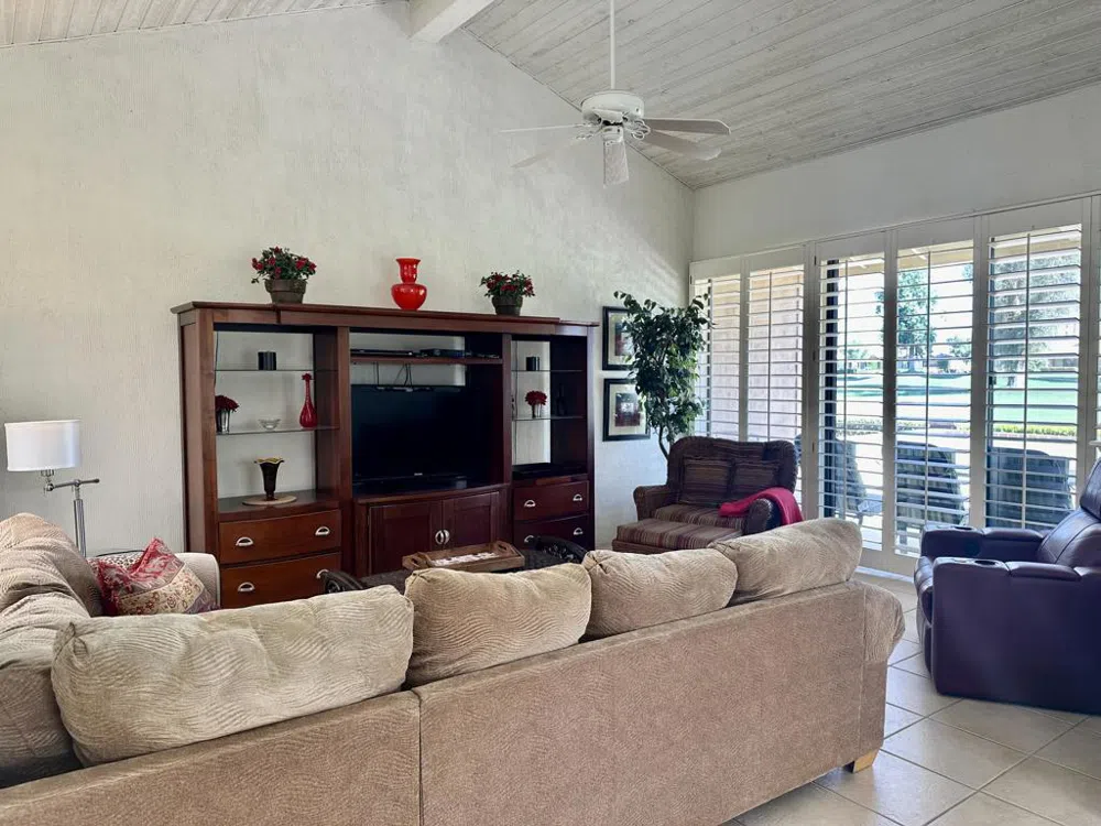 432 S Sierra Madre Palm Desert, CA 92260