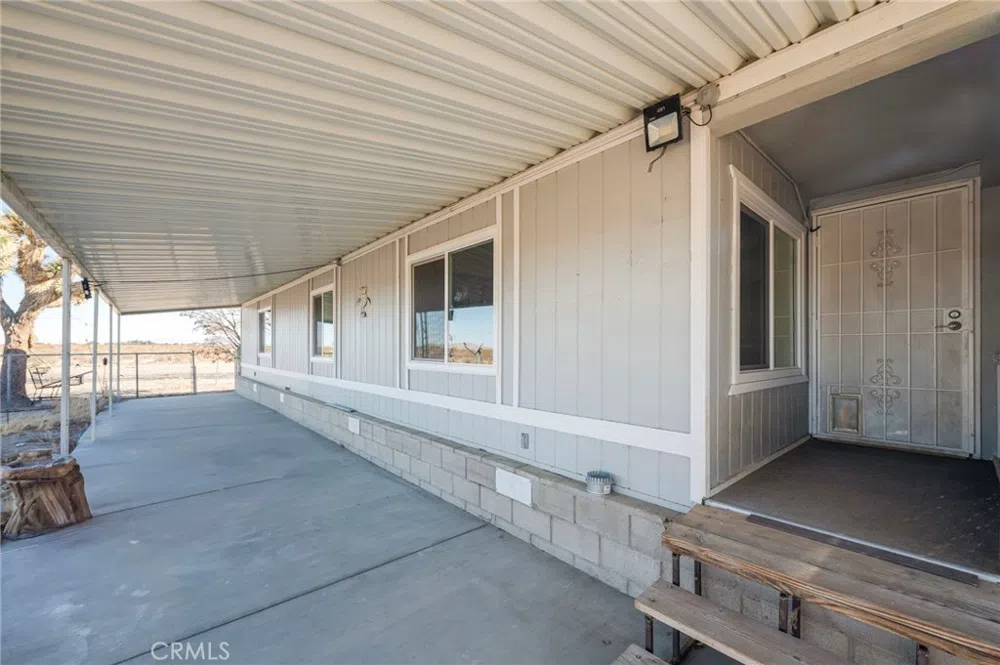 19665 Grey Mountain Road Adelanto, CA 92301
