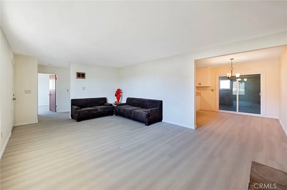 19665 Grey Mountain Road Adelanto, CA 92301
