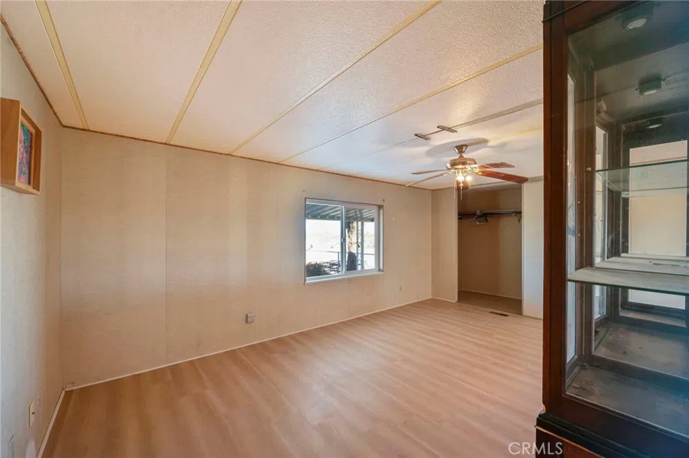 19665 Grey Mountain Road Adelanto, CA 92301