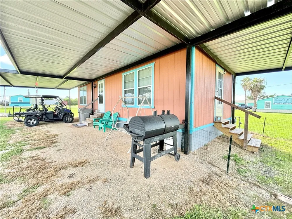 101 13th Street Seadrift, TX 77983