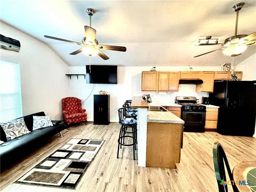 101 13th Street Seadrift, TX 77983