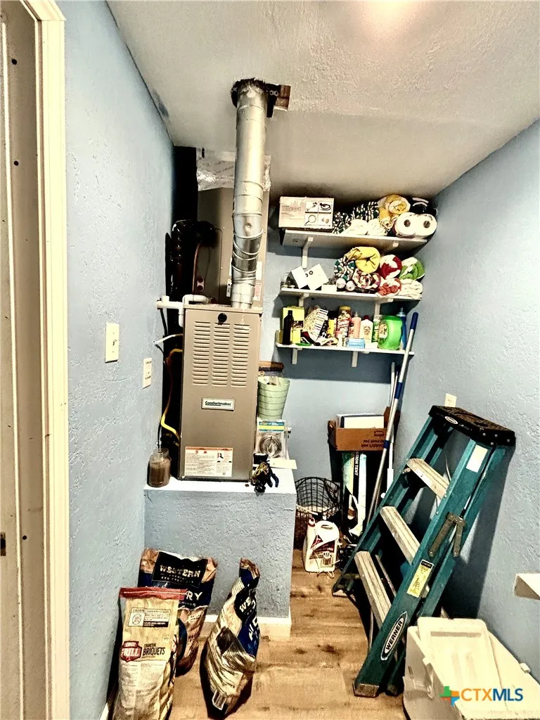 101 13th Street Seadrift, TX 77983