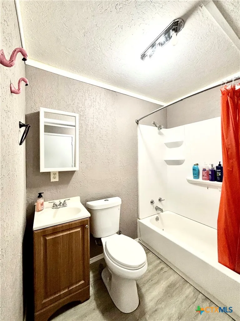 101 13th Street Seadrift, TX 77983