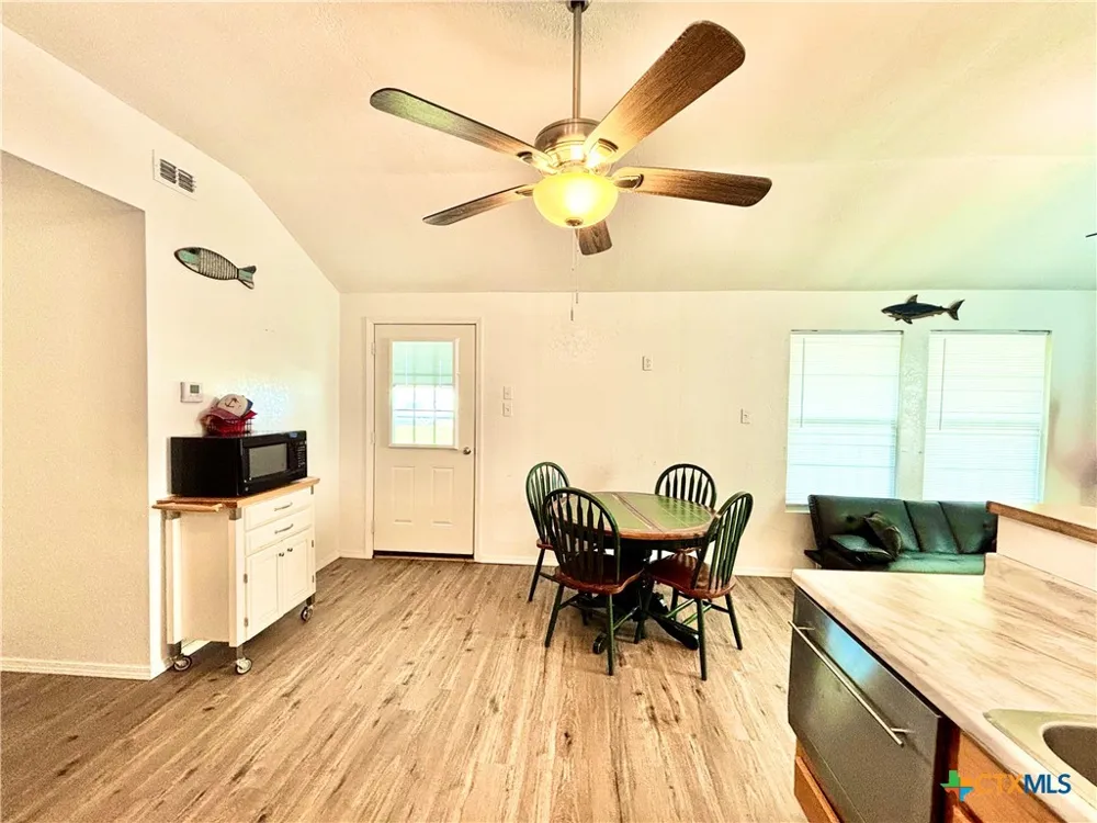 101 13th Street Seadrift, TX 77983