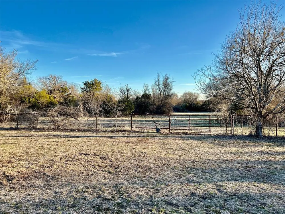 County Road 275 Stephenville, TX 76401