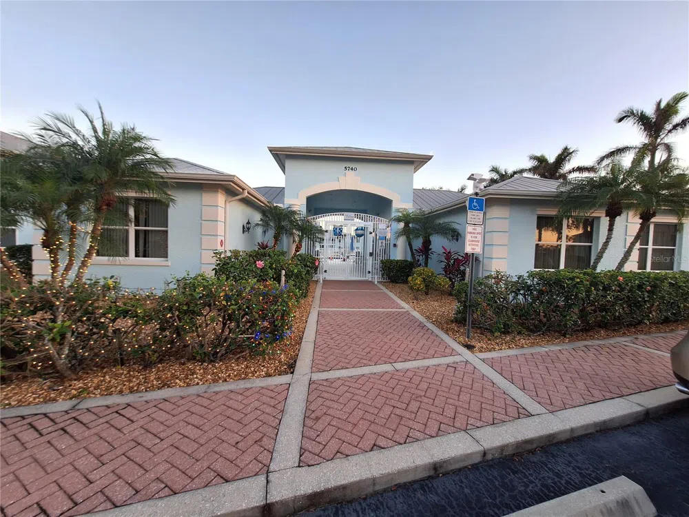 5748 SABAL TRACE DRIVE #102 North Port, FL 34287