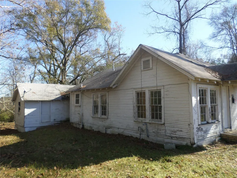 301 S Roberts Street Gilmer, TX 75644