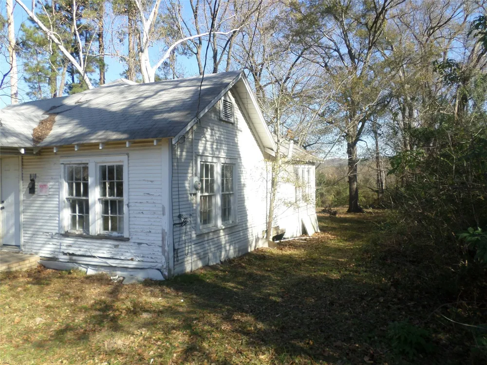 301 S Roberts Street Gilmer, TX 75644