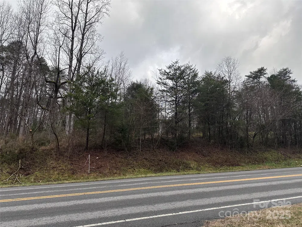 1122 State Street S Yadkinville, NC 27055