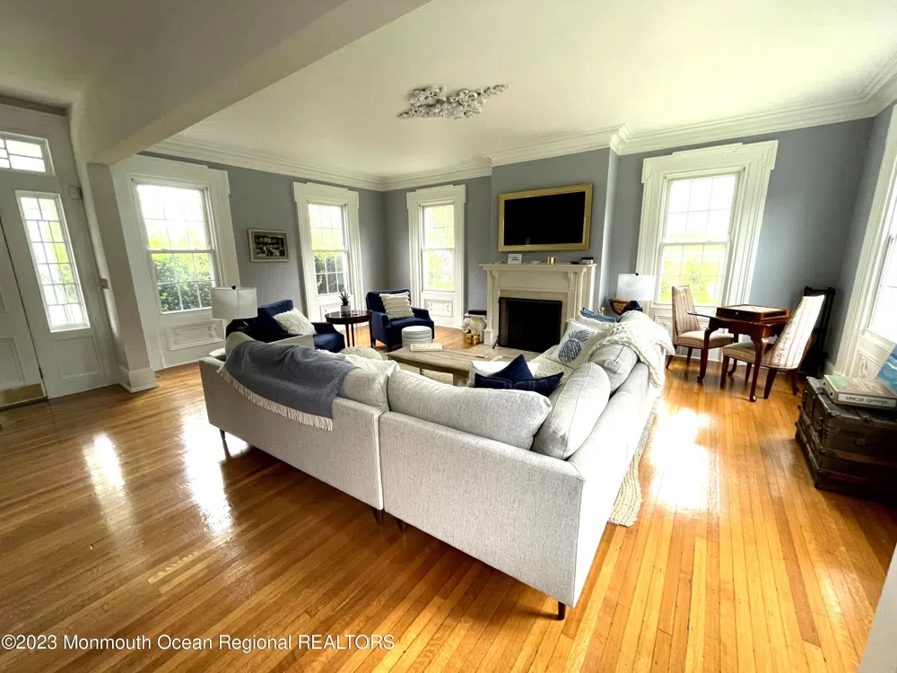 1234 Allaire Road Spring Lake Heights, NJ 07762
