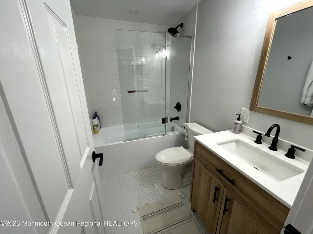 1234 Allaire Road Spring Lake Heights, NJ 07762