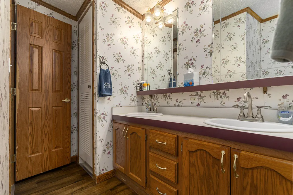 697 Tuttle Road Union Township, MI 49094