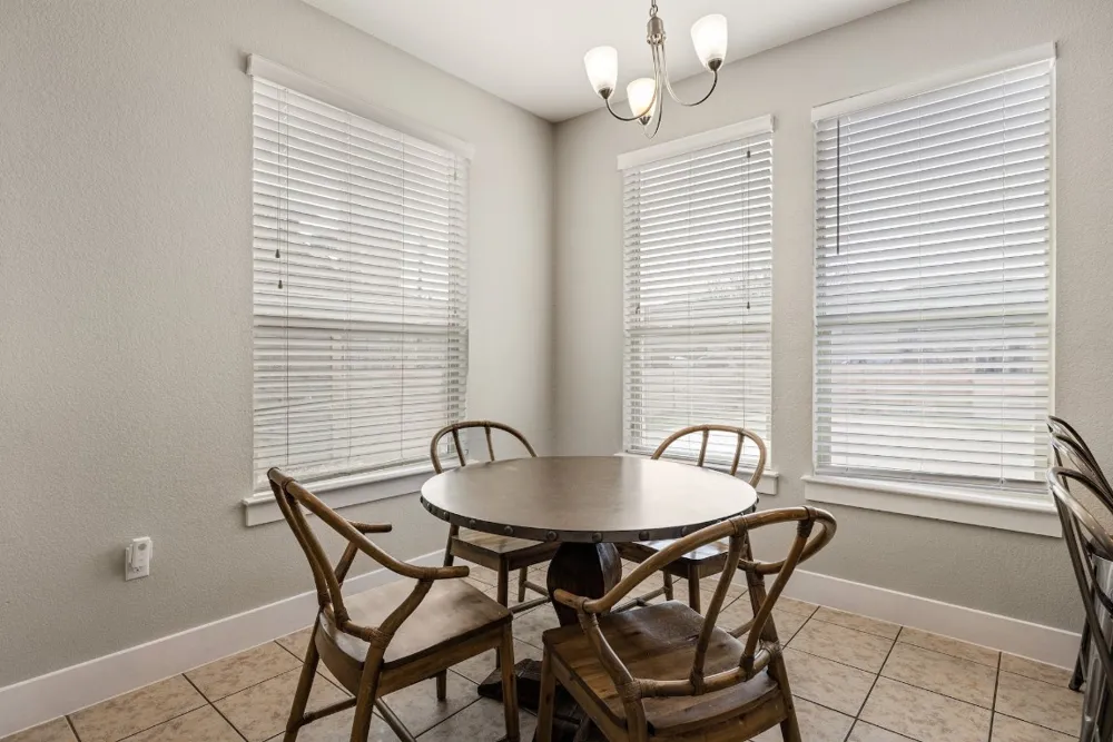 2215 Katy Lane #C Georgetown, TX 78626