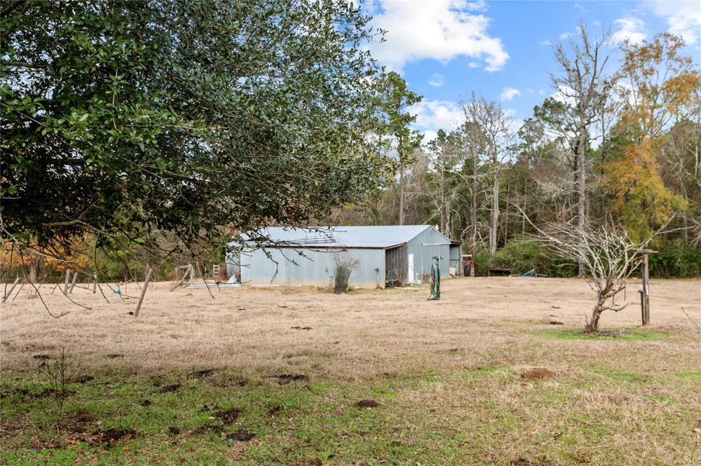 16202 State Highway 87 S Shelbyville, TX 75973