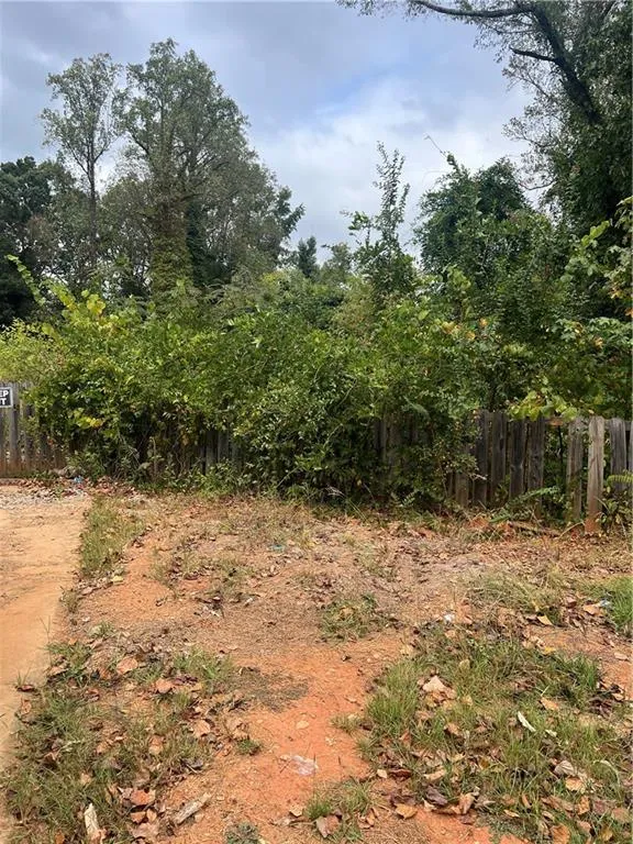 4408 REDAN ROAD Stone Mountain, GA 30083