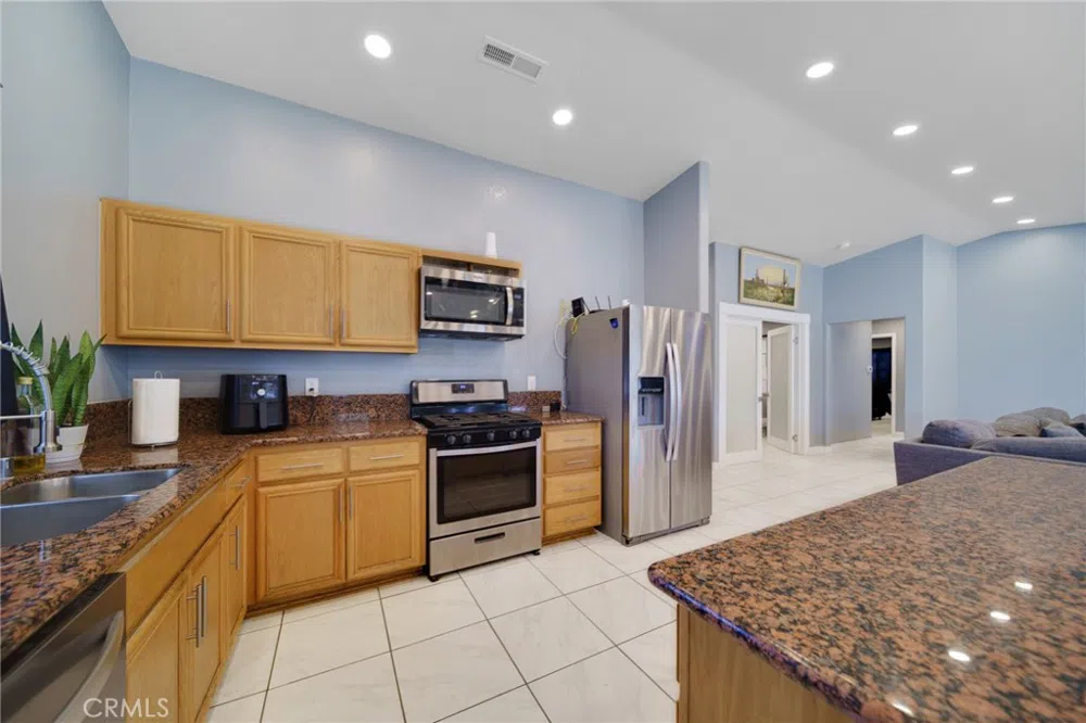 13330 E Avenue W Pearblossom, CA 93553