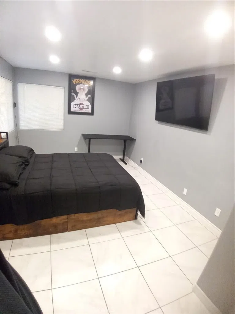 13330 E Avenue W Pearblossom, CA 93553