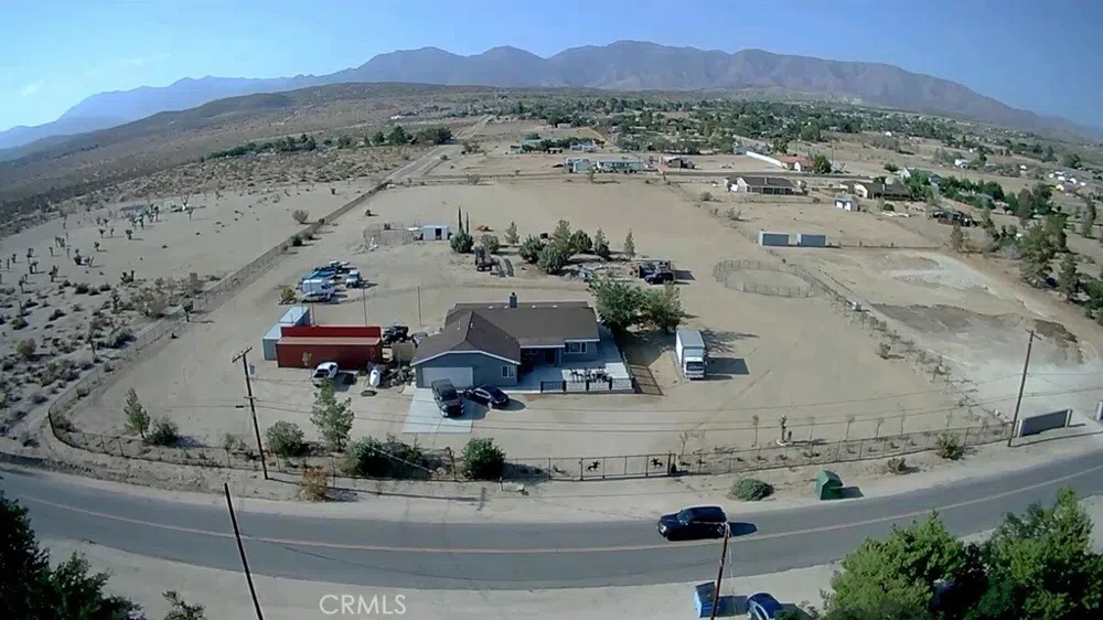 13330 E Avenue W Pearblossom, CA 93553