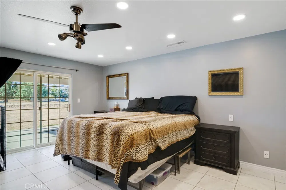 13330 E Avenue W Pearblossom, CA 93553