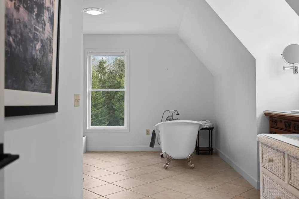33171 Mrs Reddings Trail Peaine Township, MI 49782