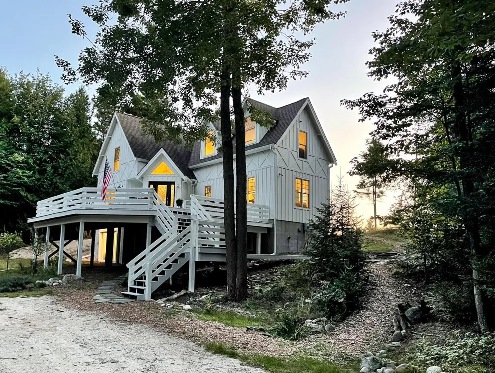 33171 Mrs Reddings Trail Peaine Township, MI 49782