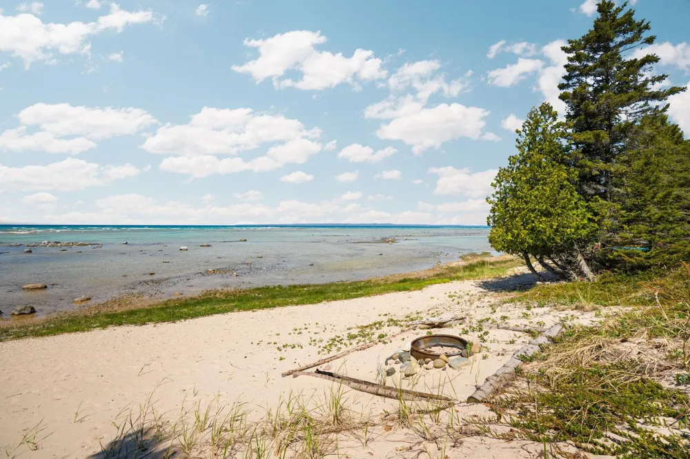 33171 Mrs Reddings Trail Peaine Township, MI 49782