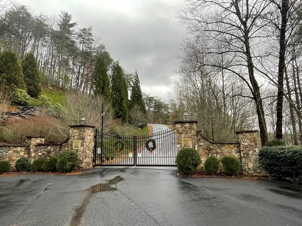 Magestic View Circle Murphy, NC 28906