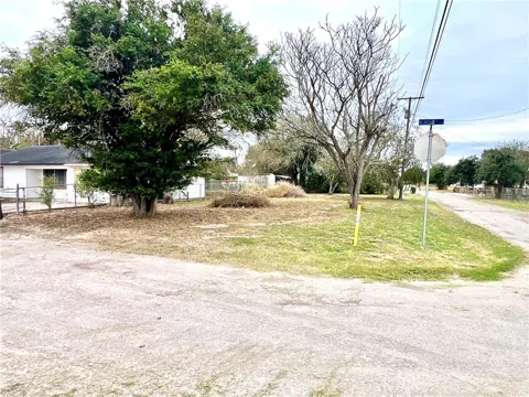 Elbano Street