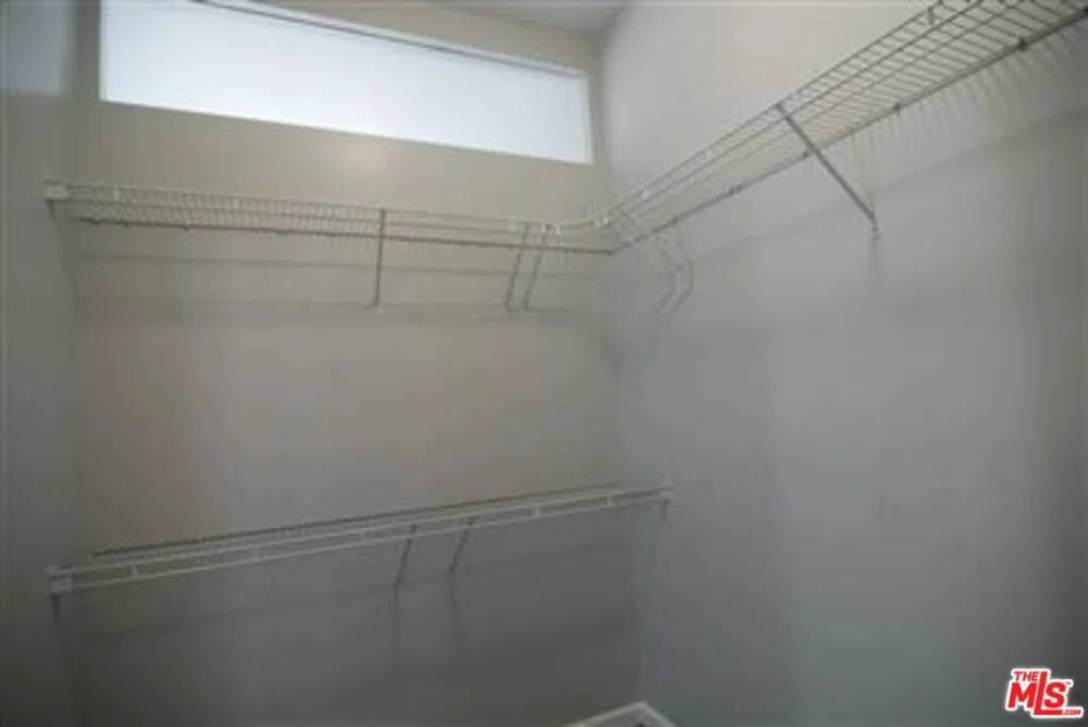 1100 Wilshire #3404 Los Angeles, CA 90017