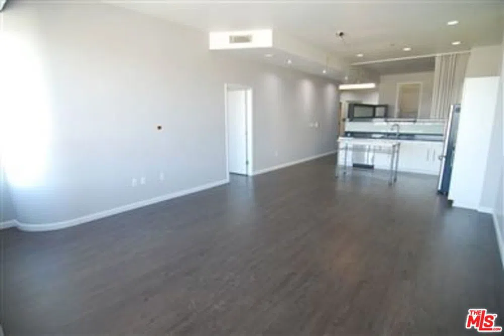 1100 Wilshire #3404 Los Angeles, CA 90017