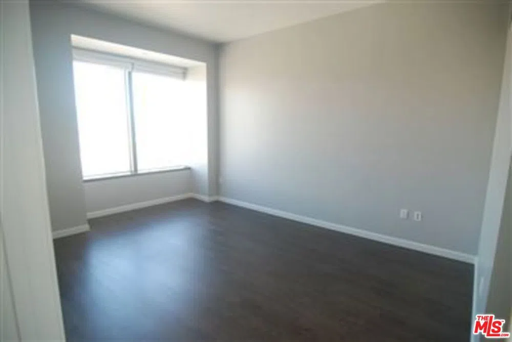 1100 Wilshire #3404 Los Angeles, CA 90017