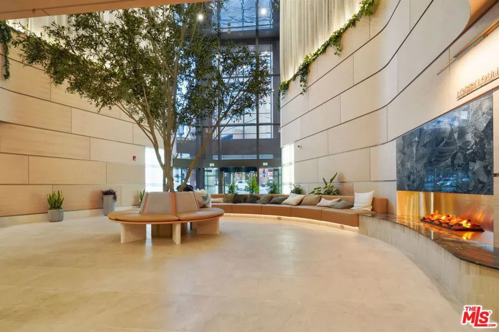 1100 Wilshire #3404 Los Angeles, CA 90017