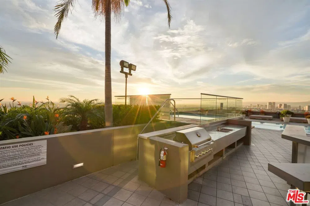 1100 Wilshire #3404 Los Angeles, CA 90017